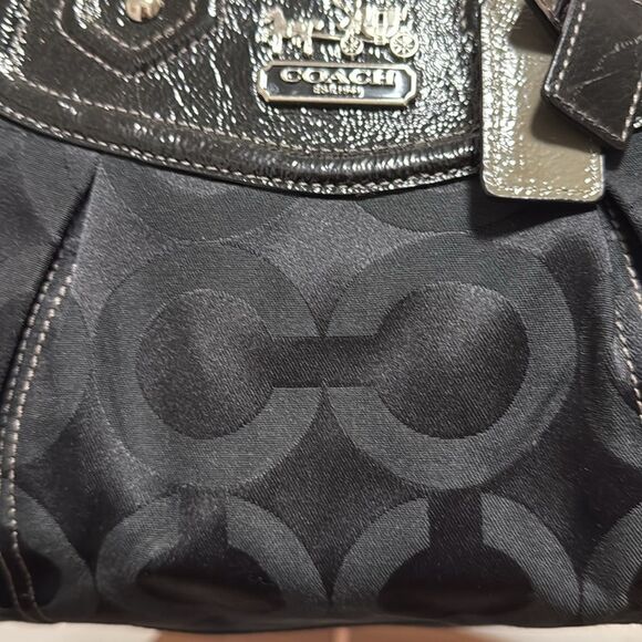 Coach OpArt Madison Sabrina Black Fabric/Leather Handbag. Shoulder/Crossbody. - Picture 3 of 10